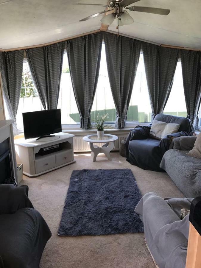 33 Beach Retreat Lodge Pevensey Bay Holiday Park Εξωτερικό φωτογραφία